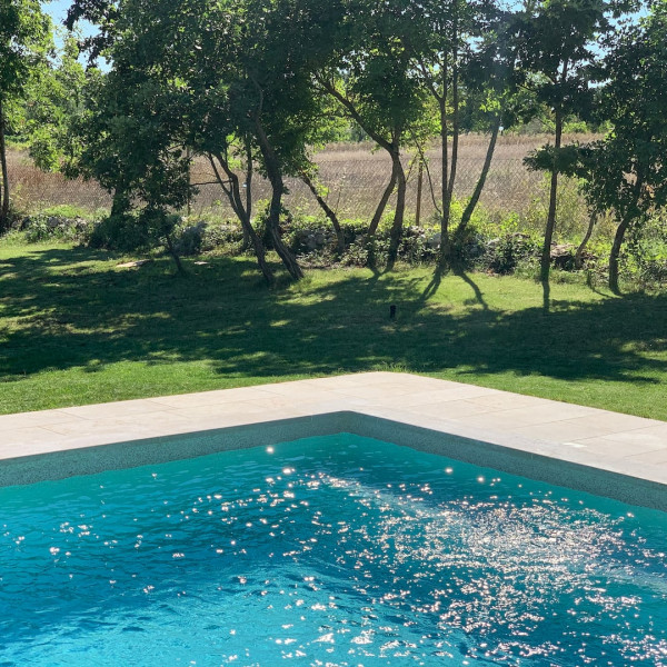 House Andrijaši, House Andrijaši s grijanim bazenom i košarkaškim terenom, Žminj, Istra Domijanići