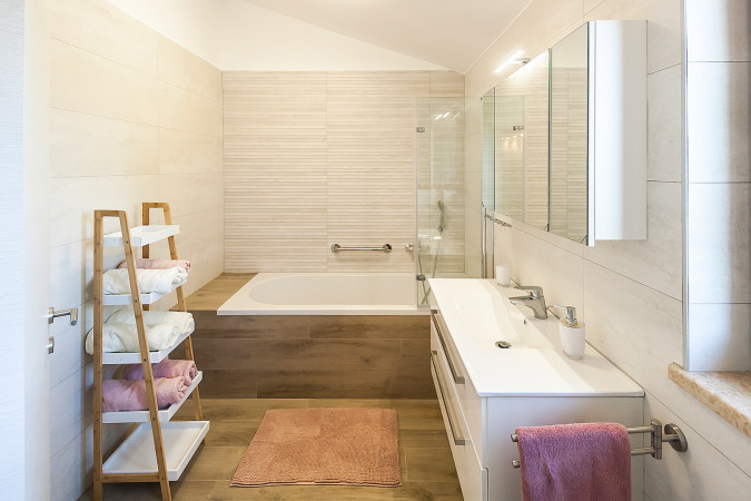 Interijer, House Andrijaši s grijanim bazenom i košarkaškim terenom, Žminj, Istra Domijanići